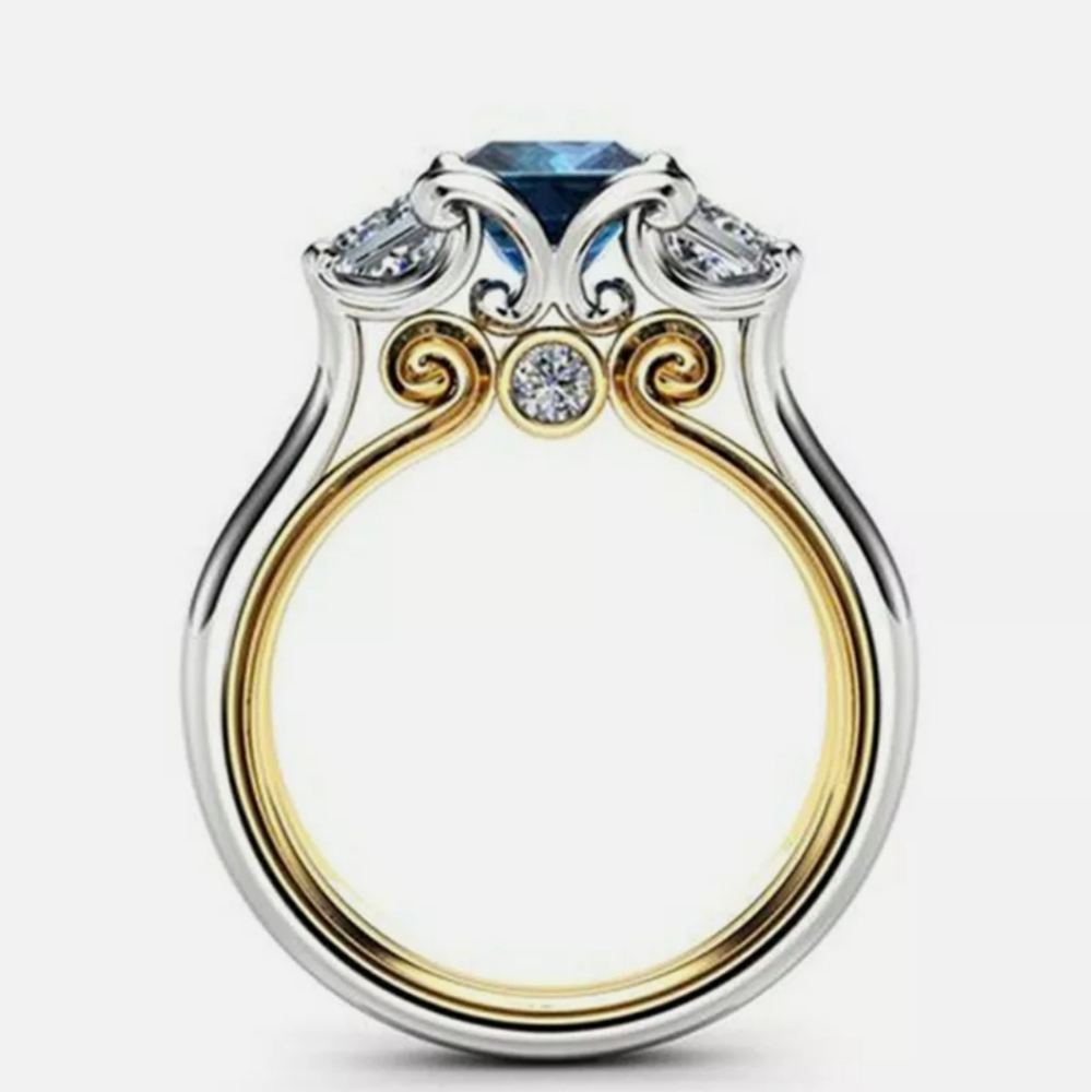 Two-Tone Blue Sapphire and Diamond Statement Ring